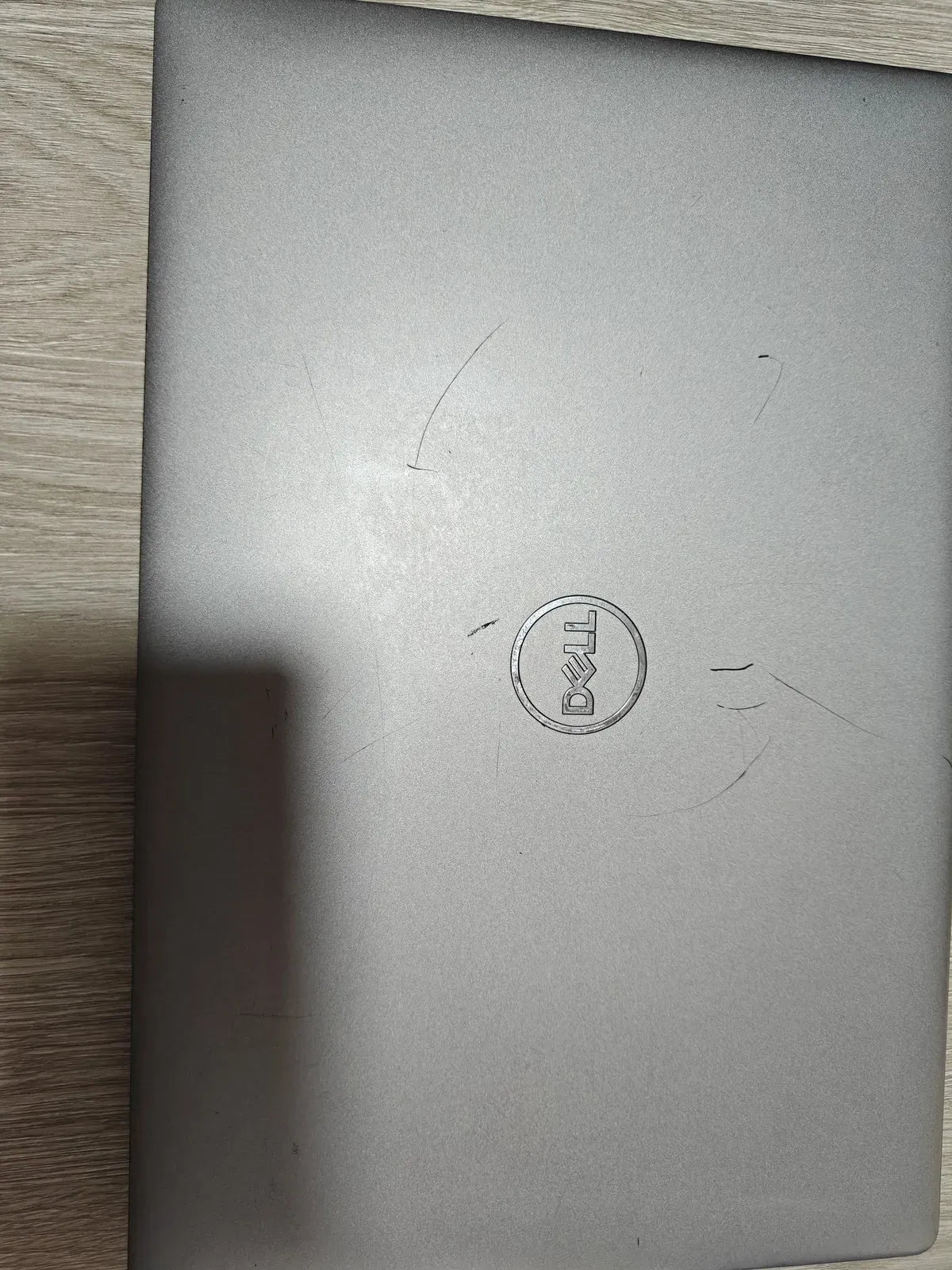 Laptop Dell Latitude 5410 Intel i5 10310u 16GB  250 SSD 14" - Portátil Usado Certificado